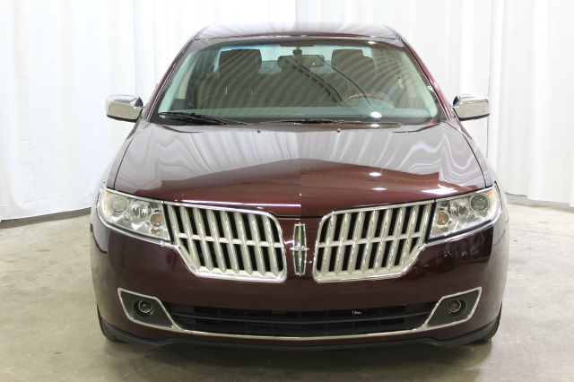 Lincoln MKZ 2012 photo 31