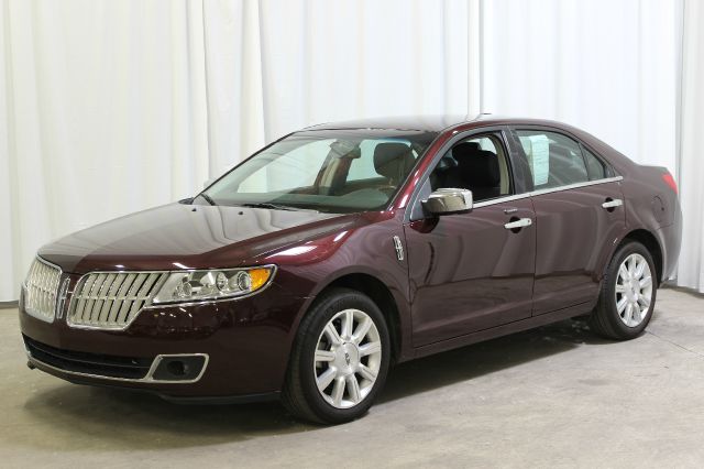 Lincoln MKZ 2012 photo 8