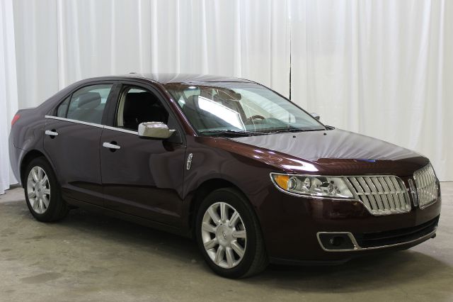 Lincoln MKZ 2012 photo 9