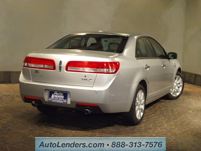 Lincoln MKZ 2012 photo 1