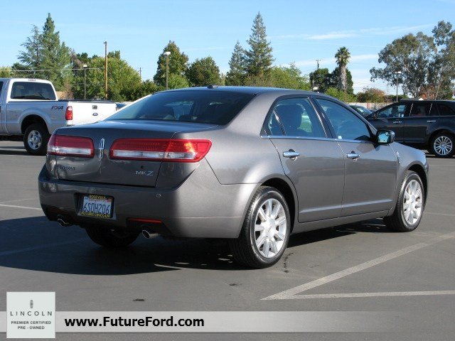 Lincoln MKZ Base Unspecified