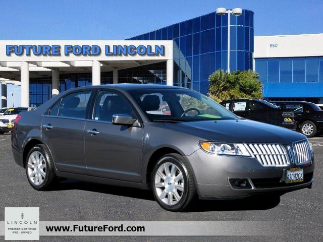 Lincoln MKZ 2012 photo 2