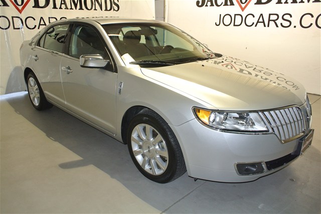 Lincoln MKZ 2012 photo 3