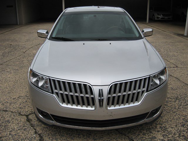 Lincoln MKZ 2012 photo 3