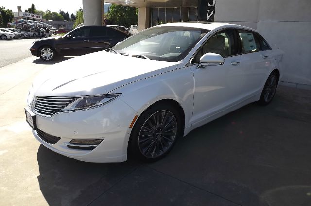 Lincoln MKZ 2013 photo 5