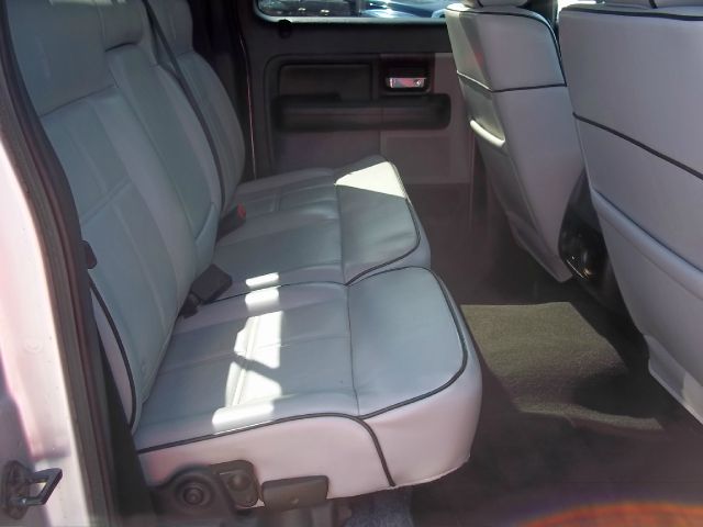 Lincoln Mark LT 2006 photo 3