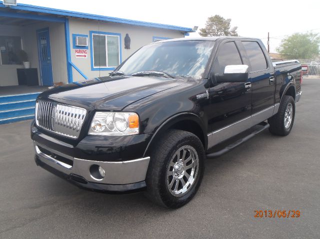 Lincoln Mark LT 2006 photo 4