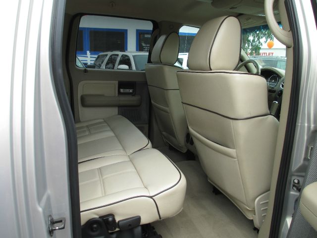 Lincoln Mark LT 2006 photo 12