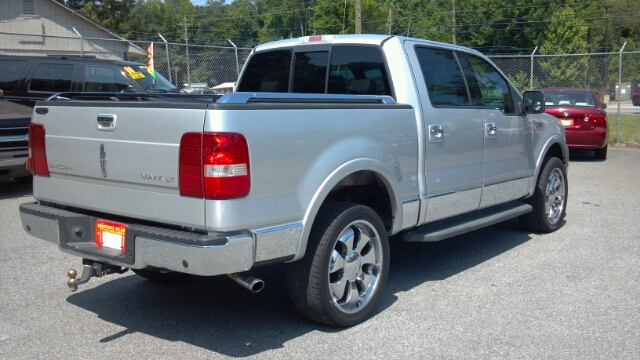 Lincoln Mark LT 2006 photo 14