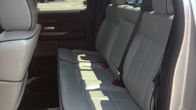 Lincoln Mark LT 2006 photo 15