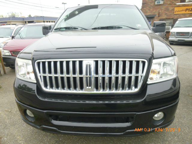 Lincoln Mark LT 2007 photo 7