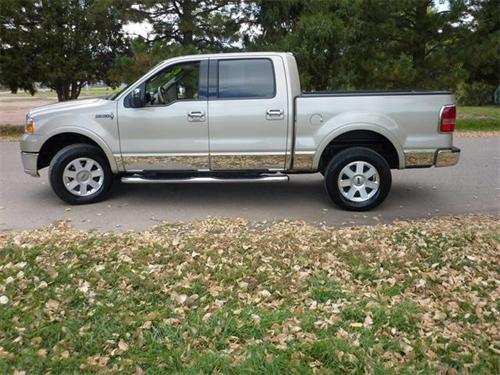 Lincoln Mark LT 2008 photo 2