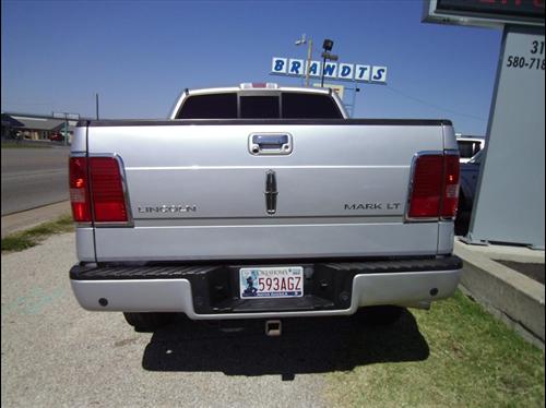 Lincoln Mark LT 2008 photo 4