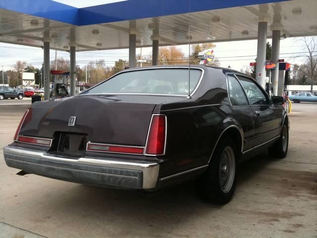 Lincoln Mark VII 1988 photo 5