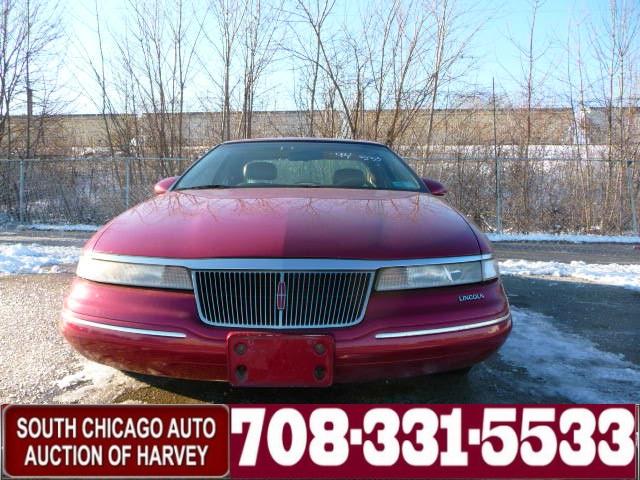 Lincoln Mark VIII Base Coupe