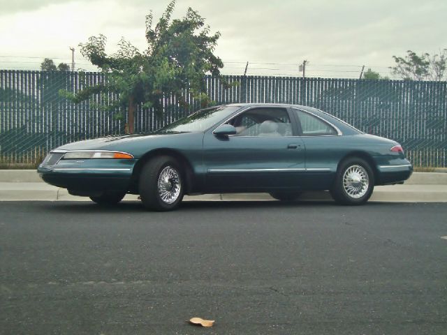 Lincoln Mark VIII 1995 photo 37