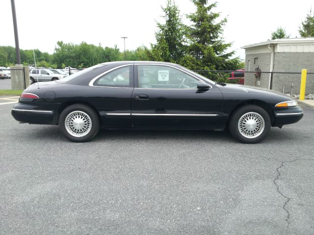 Lincoln Mark VIII 1996 photo 14