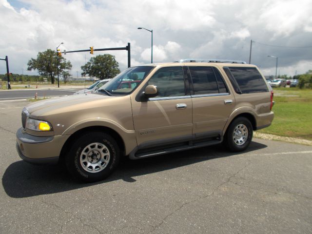 Lincoln Navigator 1998 photo 4