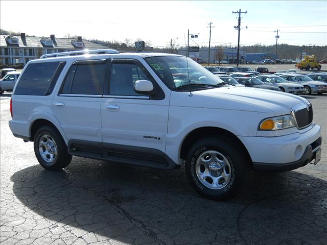 Lincoln Navigator 1998 photo 2