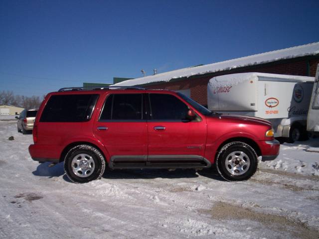 Lincoln Navigator 1998 photo 1