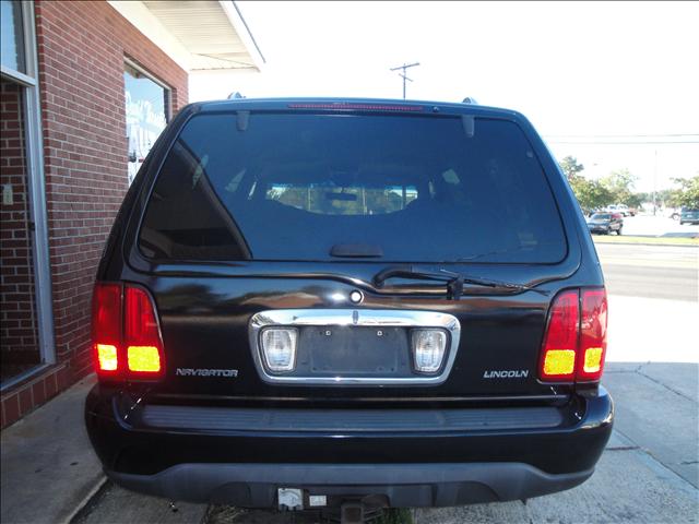 Lincoln Navigator 1998 photo 3