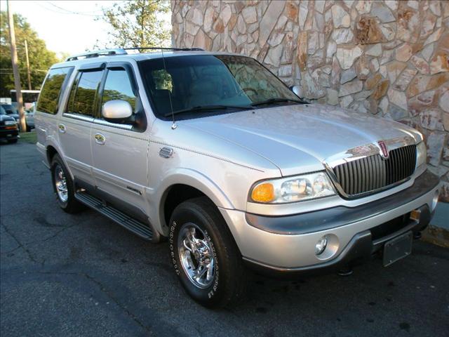 Lincoln Navigator SLT 25 Sport Utility