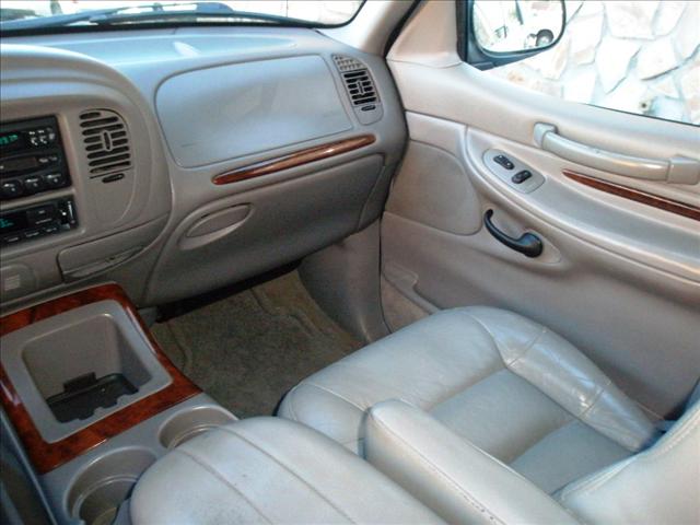 Lincoln Navigator 1998 photo 3