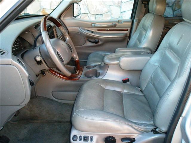 Lincoln Navigator 1998 photo 4