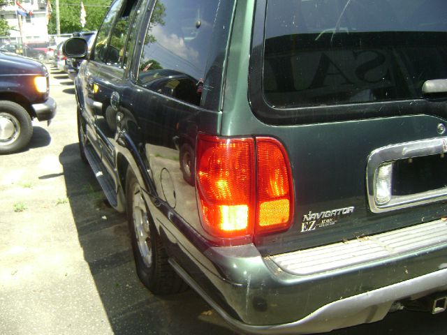 Lincoln Navigator 1998 photo 4