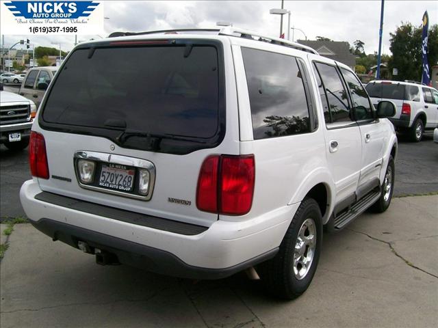 Lincoln Navigator 1998 photo 2