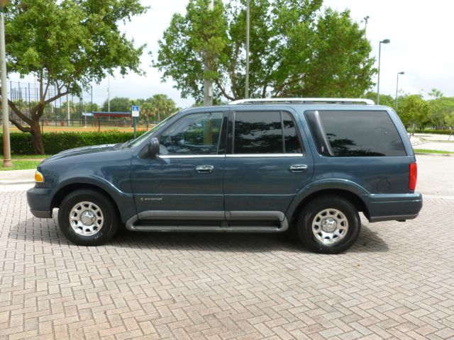 Lincoln Navigator 1998 photo 23