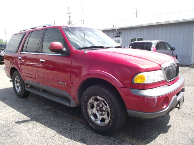 Lincoln Navigator Ram 3500 Diesel 2-WD SUV