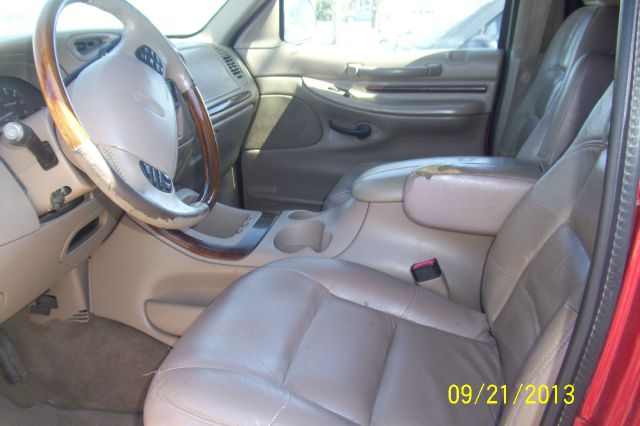 Lincoln Navigator 1998 photo 2