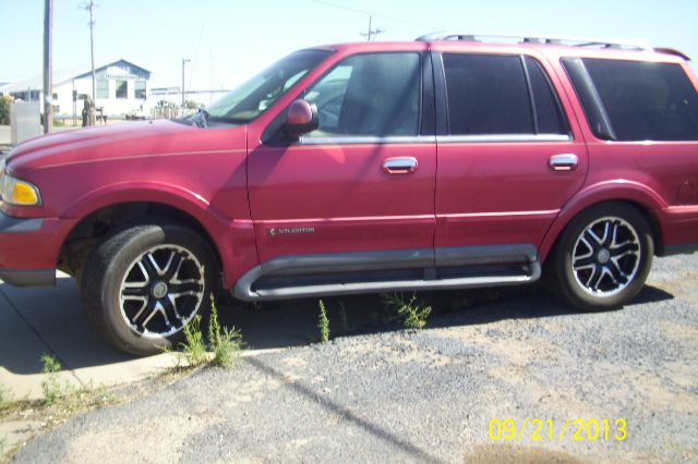 Lincoln Navigator 1998 photo 3