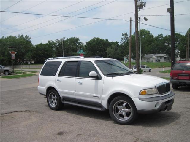 Lincoln Navigator 1998 photo 1