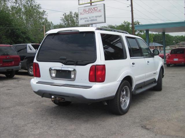 Lincoln Navigator 1998 photo 3