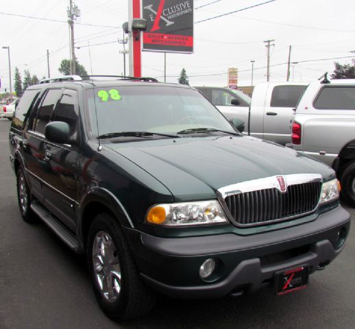 Lincoln Navigator 1998 photo 2