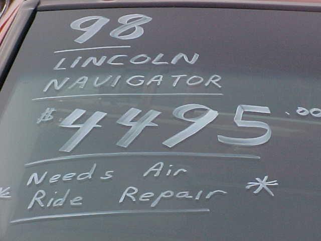 Lincoln Navigator 1998 photo 2