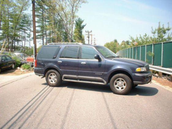 Lincoln Navigator 1998 photo 1