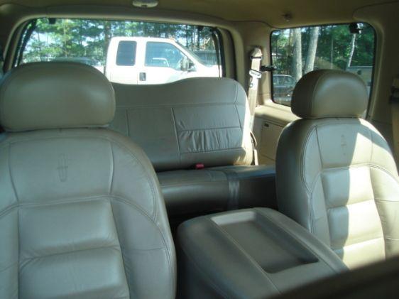 Lincoln Navigator 1998 photo 3