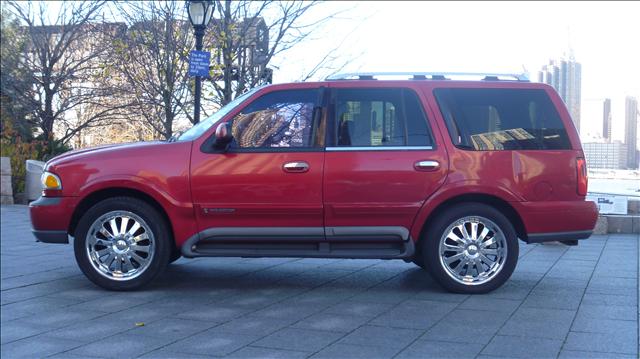 Lincoln Navigator 1998 photo 3