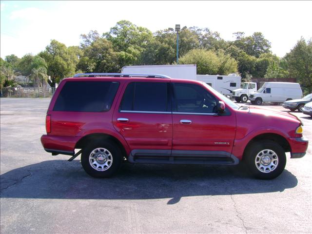 Lincoln Navigator 1998 photo 2