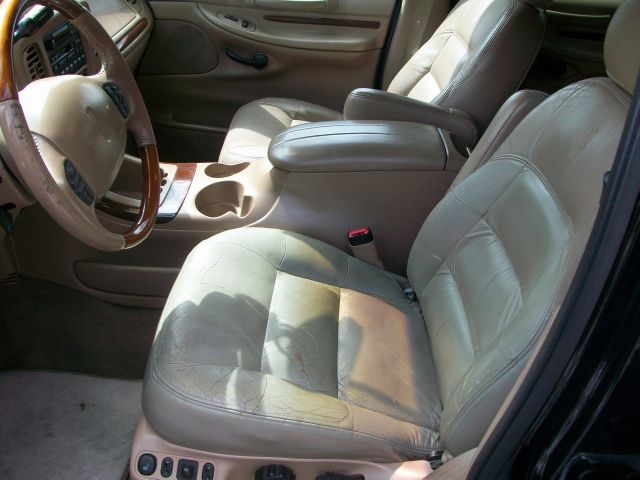 Lincoln Navigator 1999 photo 2