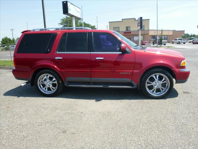 Lincoln Navigator 1999 photo 4