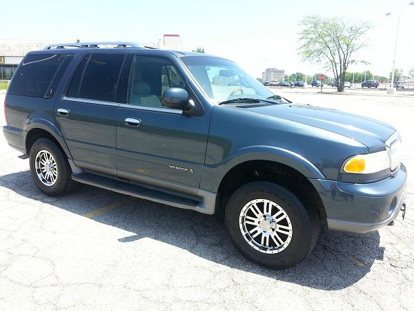 Lincoln Navigator 2000 photo 11