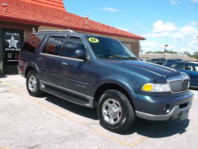 Lincoln Navigator Ram 3500 Diesel 2-WD SUV