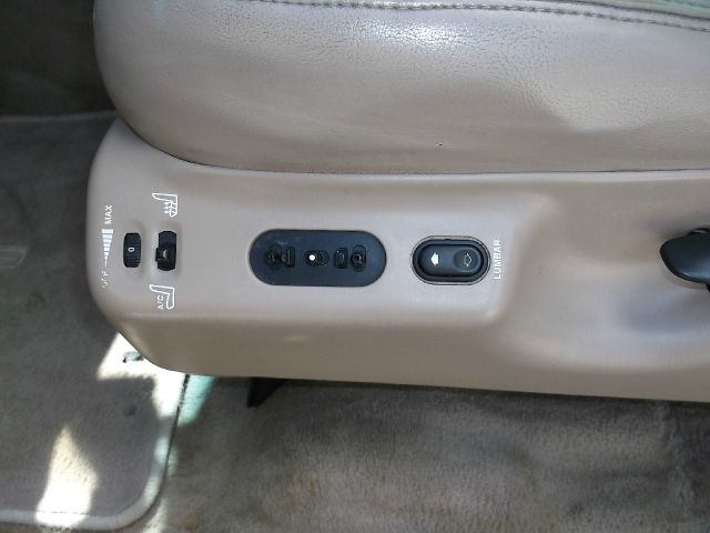 Lincoln Navigator 2000 photo 5