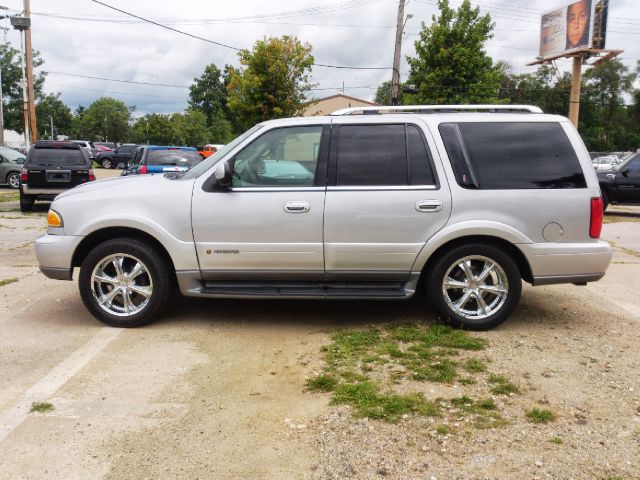 Lincoln Navigator 2000 photo 4