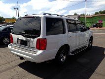 Lincoln Navigator 2000 photo 4