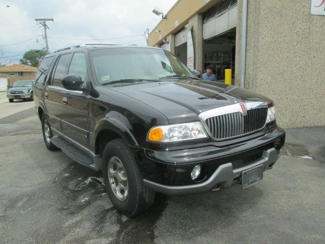 Lincoln Navigator 2000 photo 11